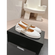 Chanel Flat Shoes